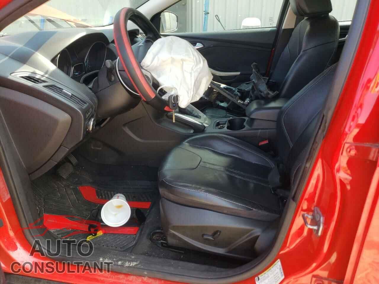 FORD FOCUS 2012 - 1FAHP3H25CL427253