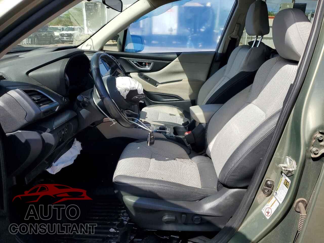 SUBARU FORESTER 2019 - JF2SKAGC5KH433702