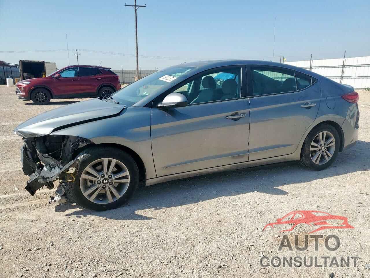 HYUNDAI ELANTRA 2018 - KMHD84LF7JU473739