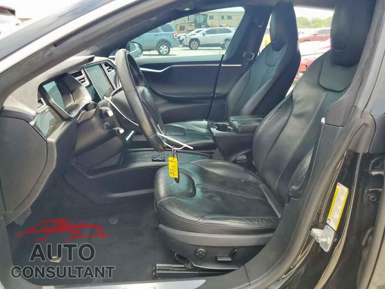 TESLA MODEL S 2015 - 5YJSA1H22FF087251