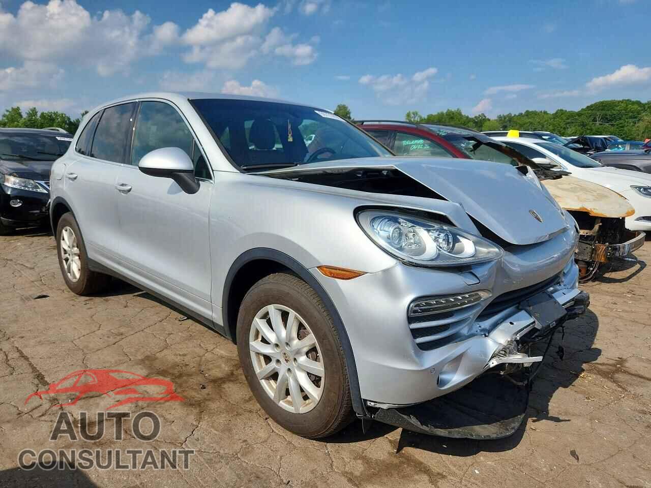 PORSCHE CAYENNE 2012 - WP1AA2A25CLA08612