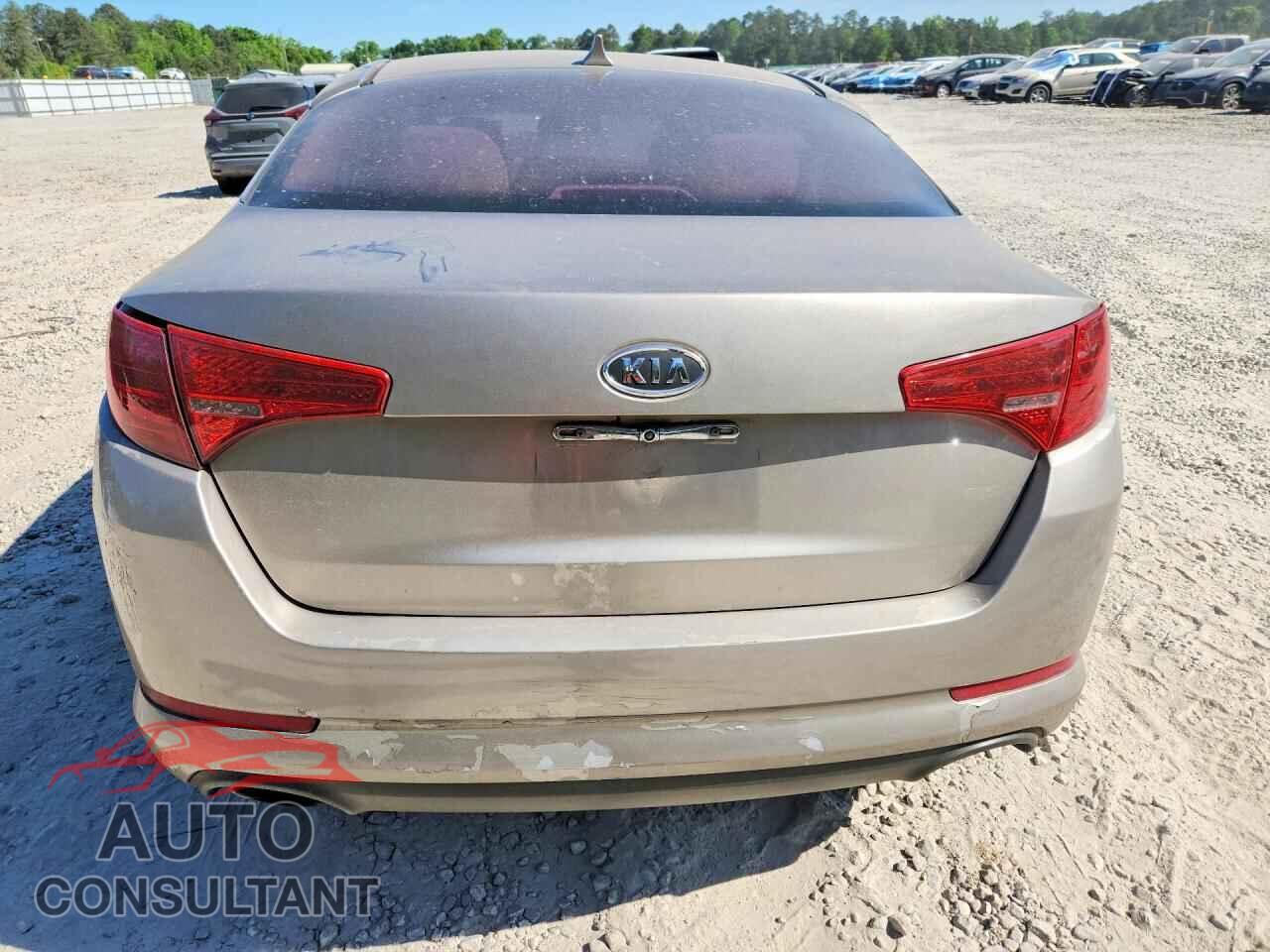 KIA OPTIMA 2011 - KNAGM4A74B5056726