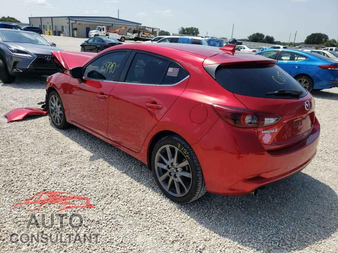 MAZDA 3 2018 - 3MZBN1M33JM163645