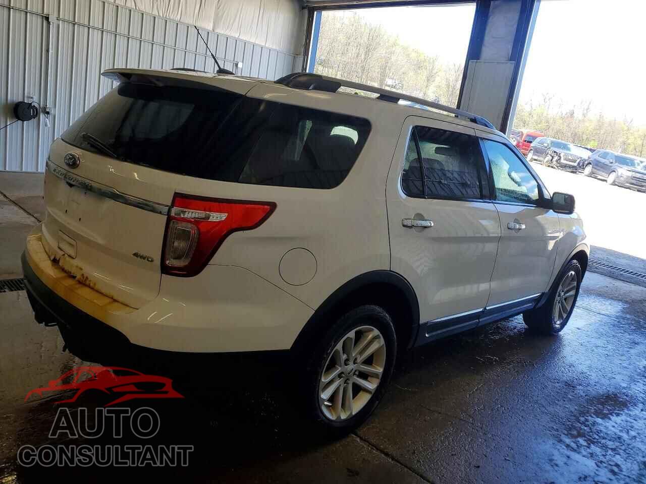 FORD EXPLORER 2013 - 1FM5K8D89DGB87925