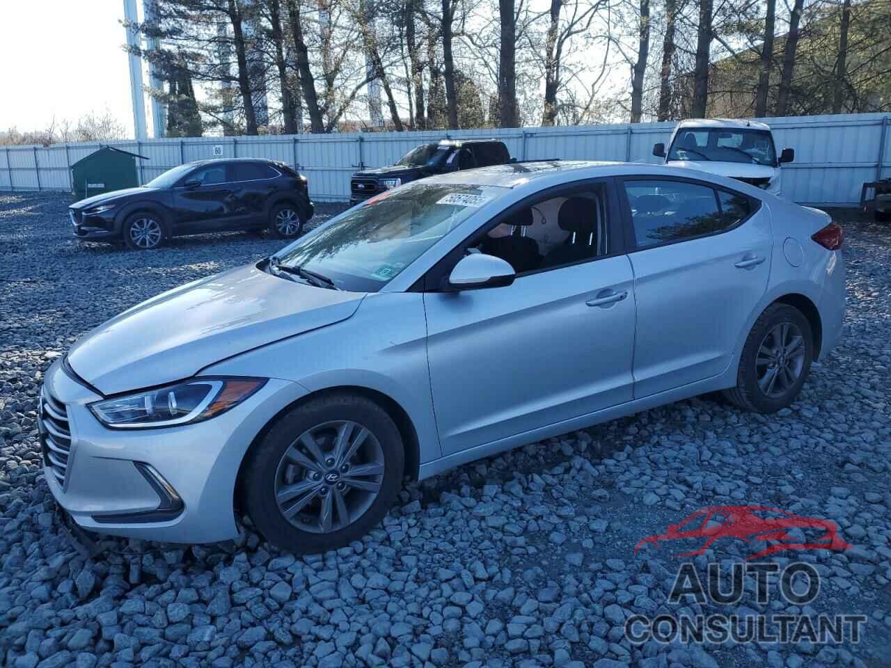 HYUNDAI ELANTRA 2018 - 5NPD84LF5JH390051