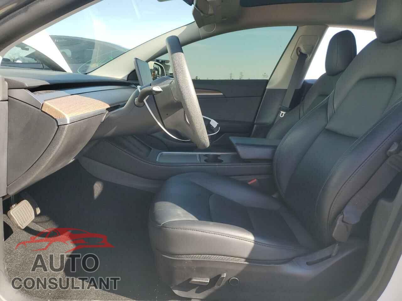 TESLA MODEL 3 2021 - 5YJ3E1EA0MF029933