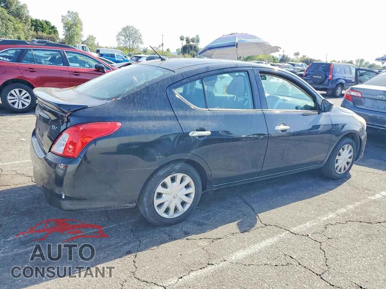 NISSAN VERSA 2017 - 3N1CN7AP3HL806418