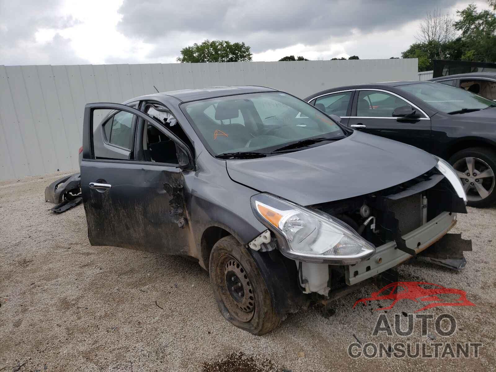 NISSAN VERSA 2016 - 3N1CN7APXGL878229