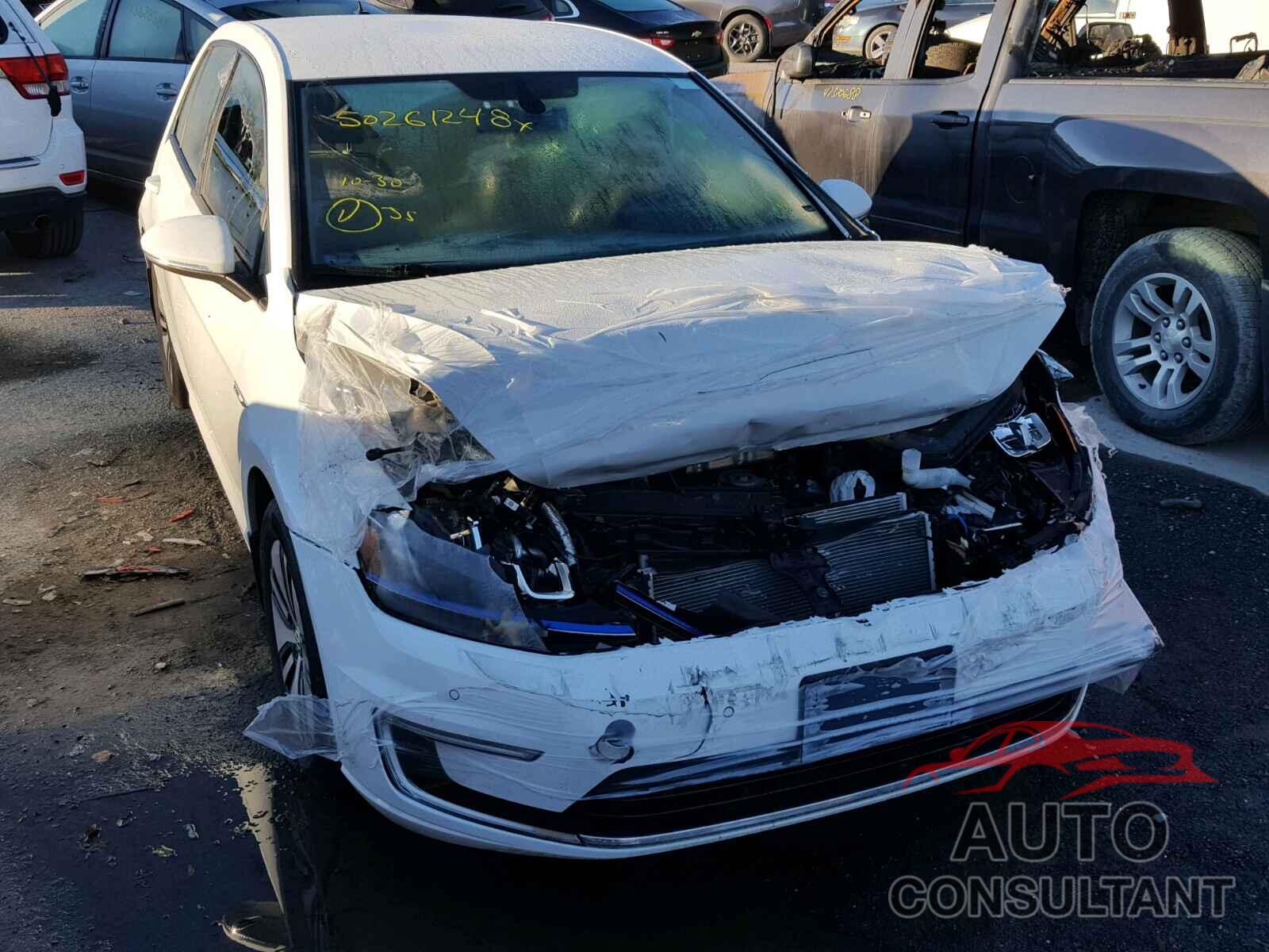 VOLKSWAGEN GOLF 2015 - WVWPP7AU0FW903050