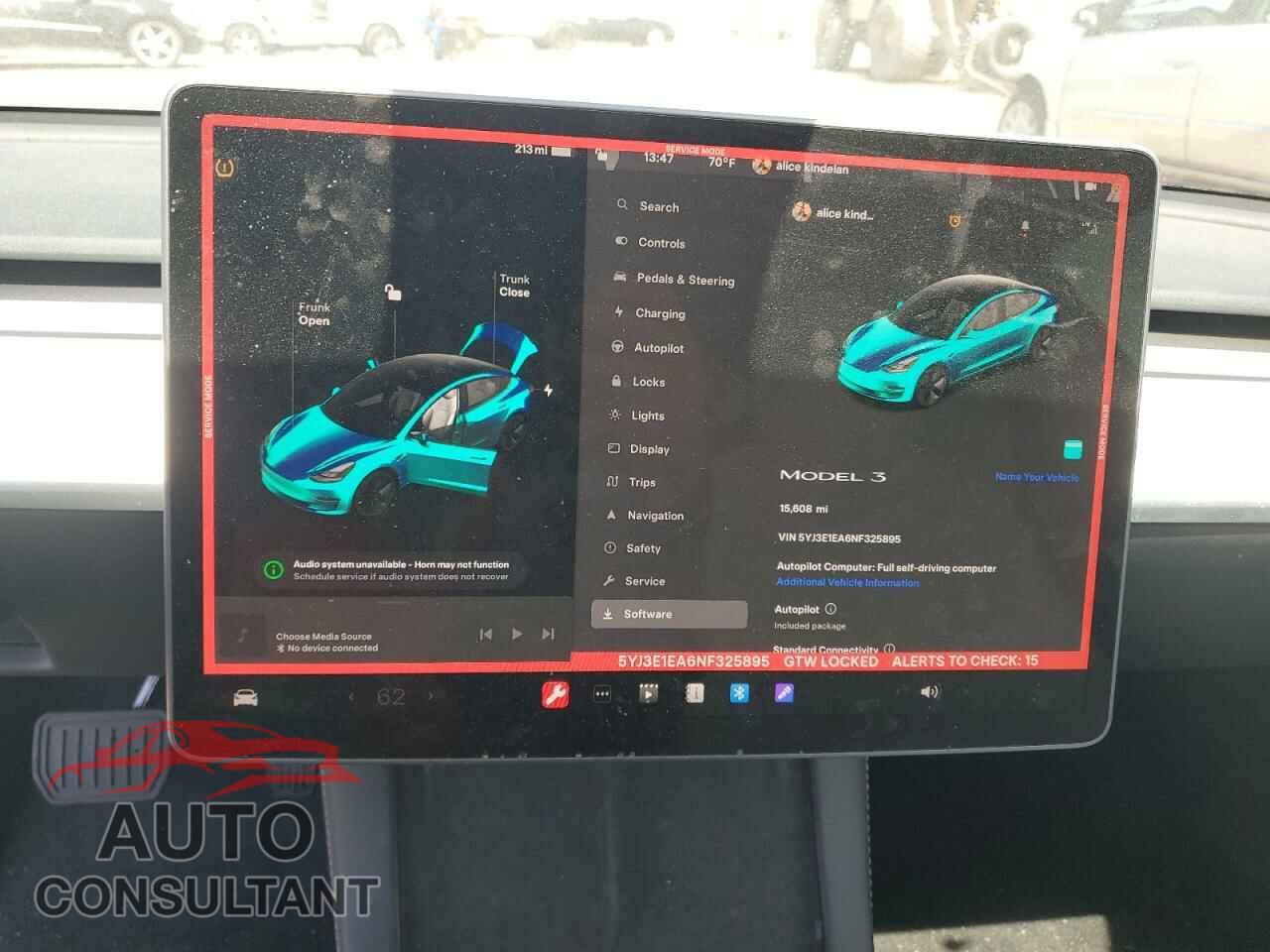 TESLA MODEL 3 2022 - 5YJ3E1EA6NF325895