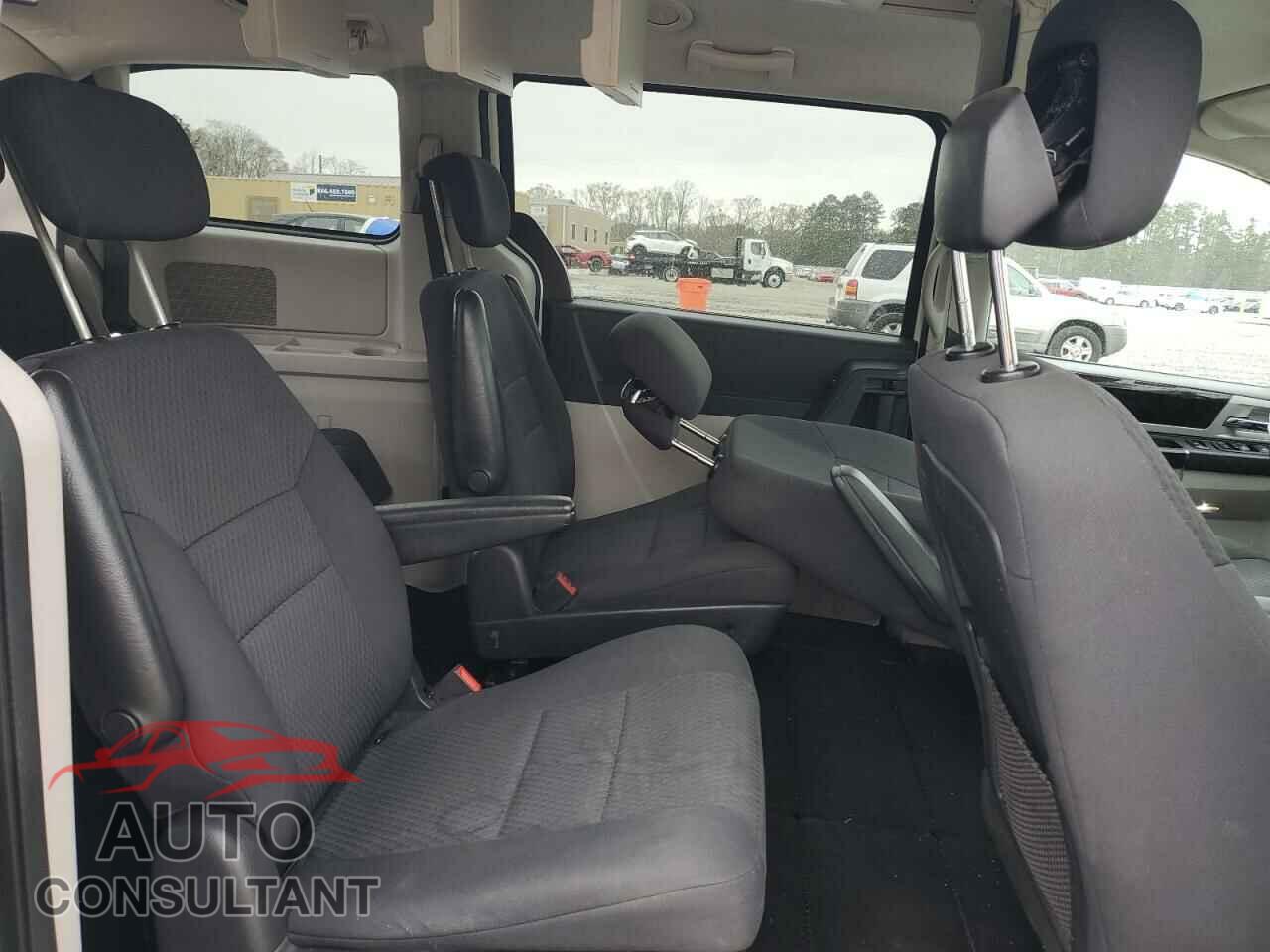 DODGE CARAVAN 2010 - 2D4RN5D15AR409310