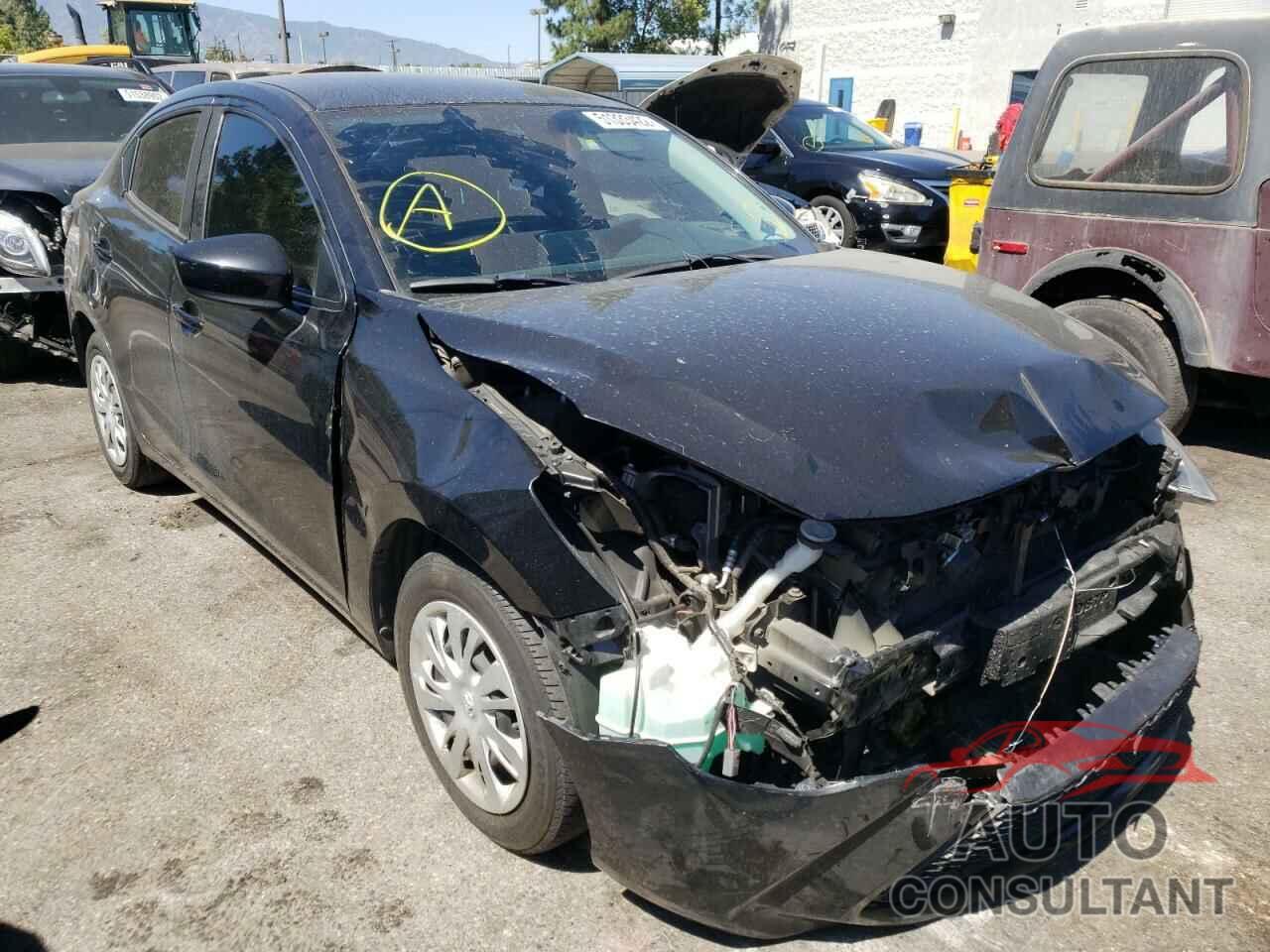 TOYOTA YARIS 2019 - 3MYDLBYV0KY522268