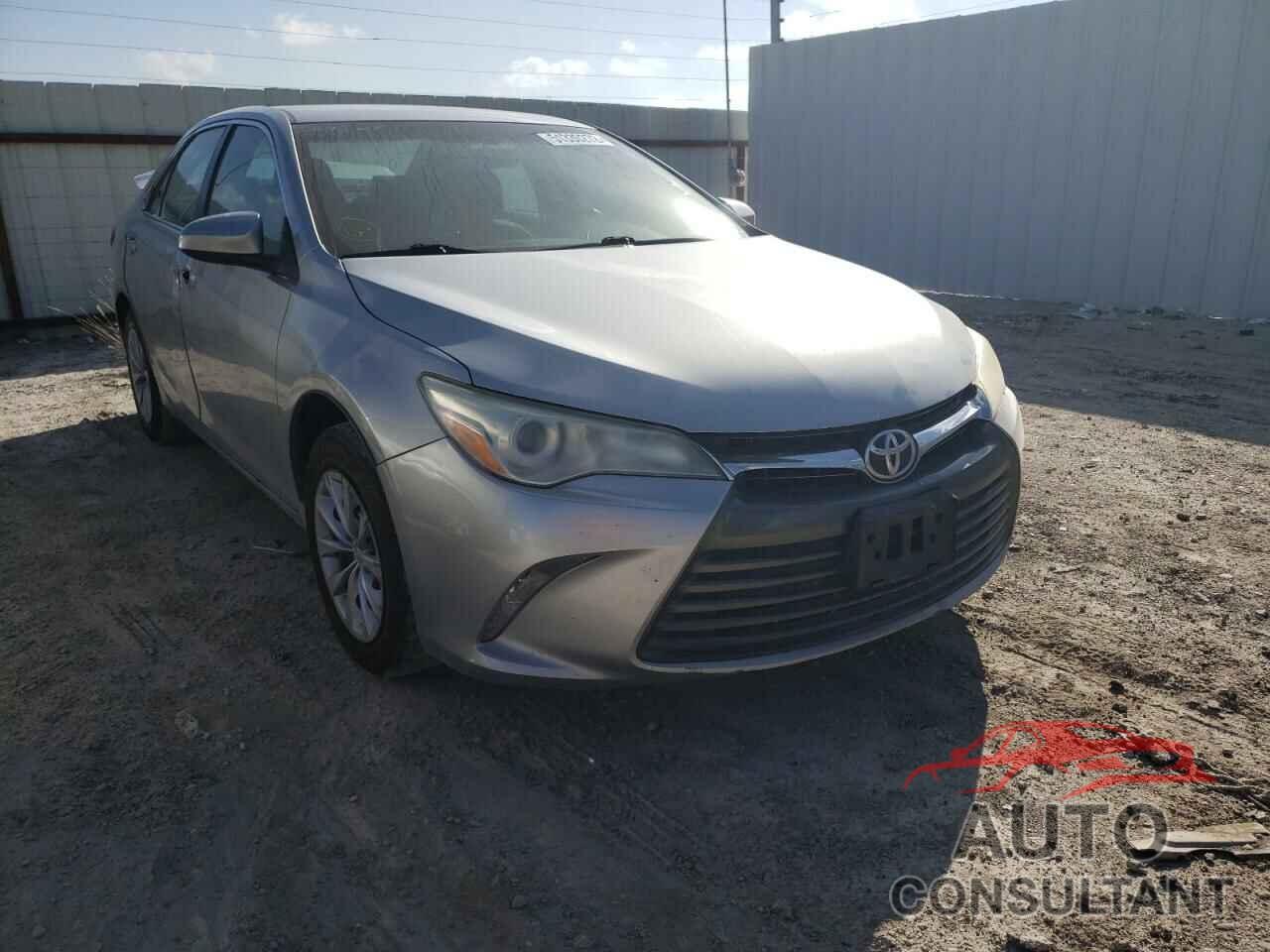 TOYOTA CAMRY 2016 - 4T4BF1FK7GR564268