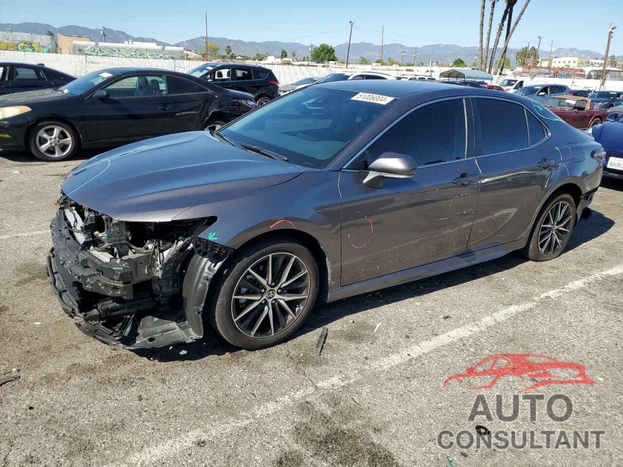 TOYOTA CAMRY 2023 - 4T1G11AK0PU093814