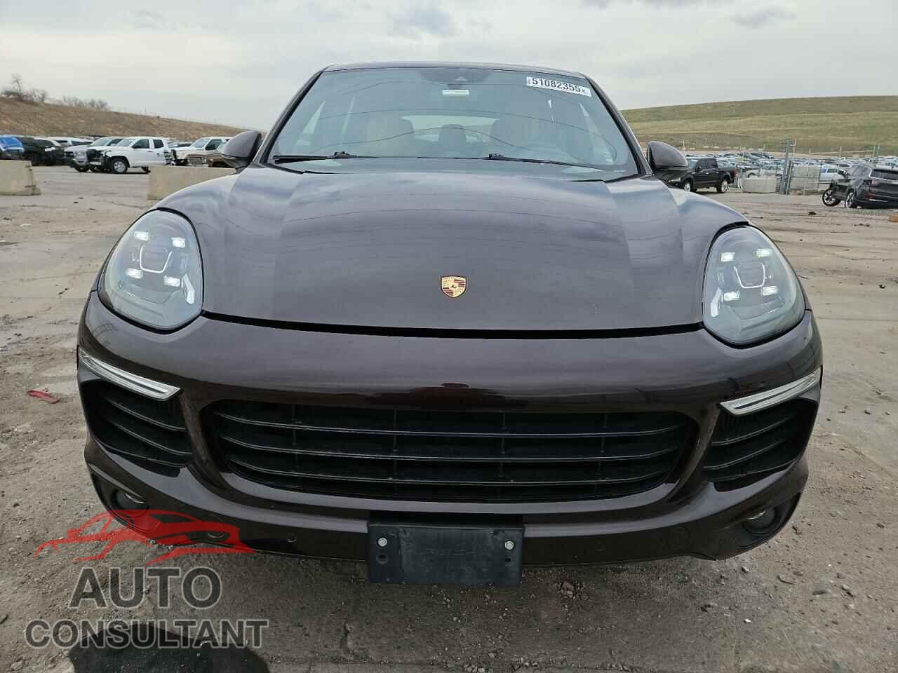 PORSCHE CAYENNE 2018 - WP1AB2A25JLA60896