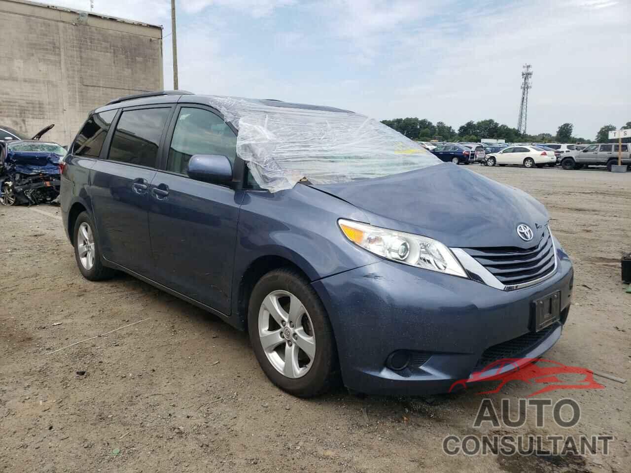 TOYOTA SIENNA 2017 - 5TDKZ3DC9HS842381