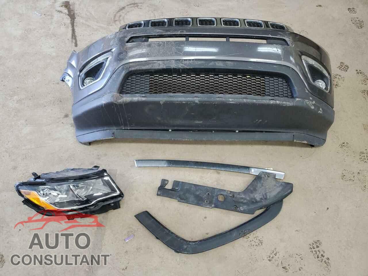 JEEP COMPASS 2020 - 3C4NJDCB1LT101739