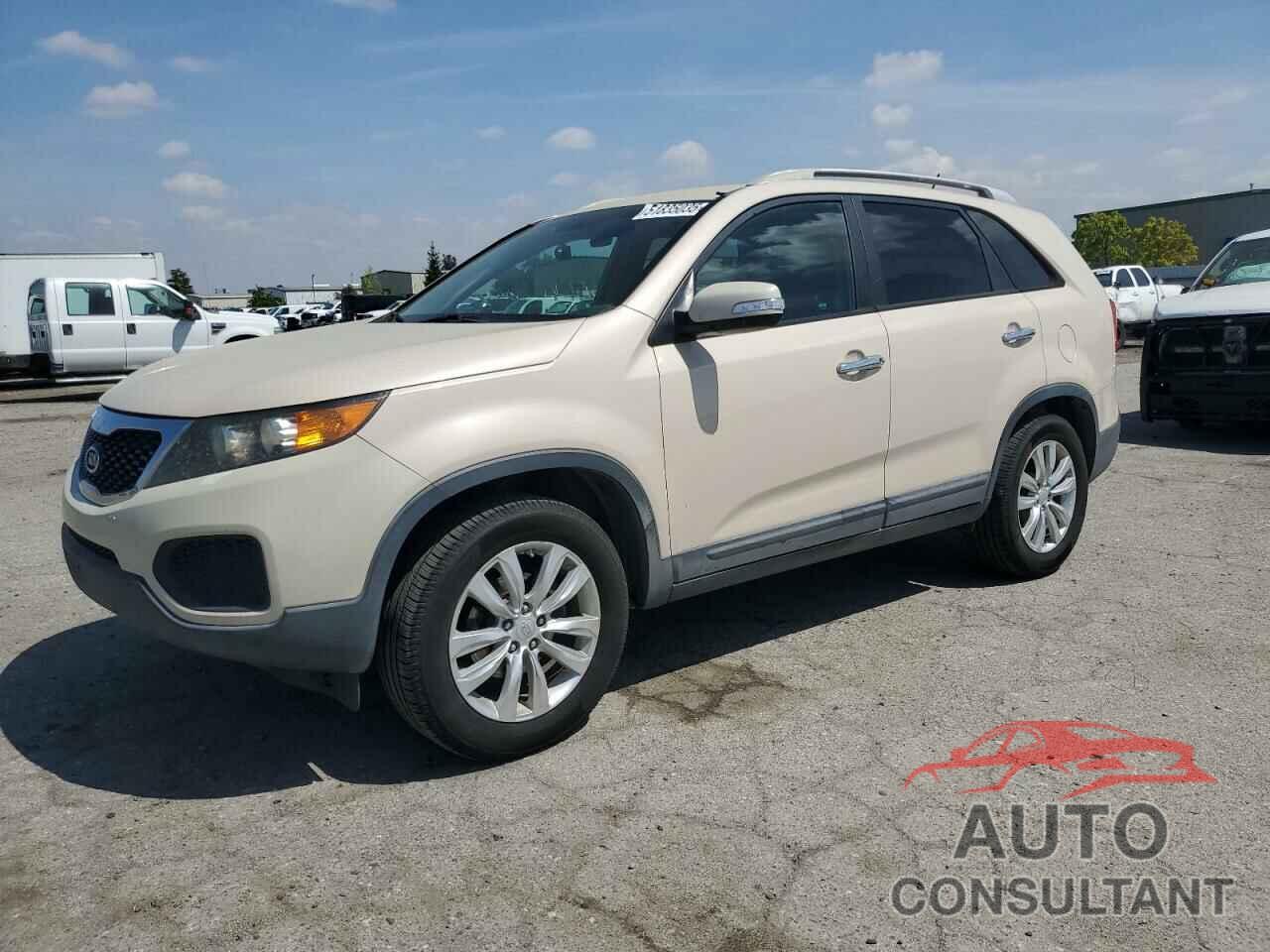 KIA SORENTO 2011 - 5XYKT4A22BG074279
