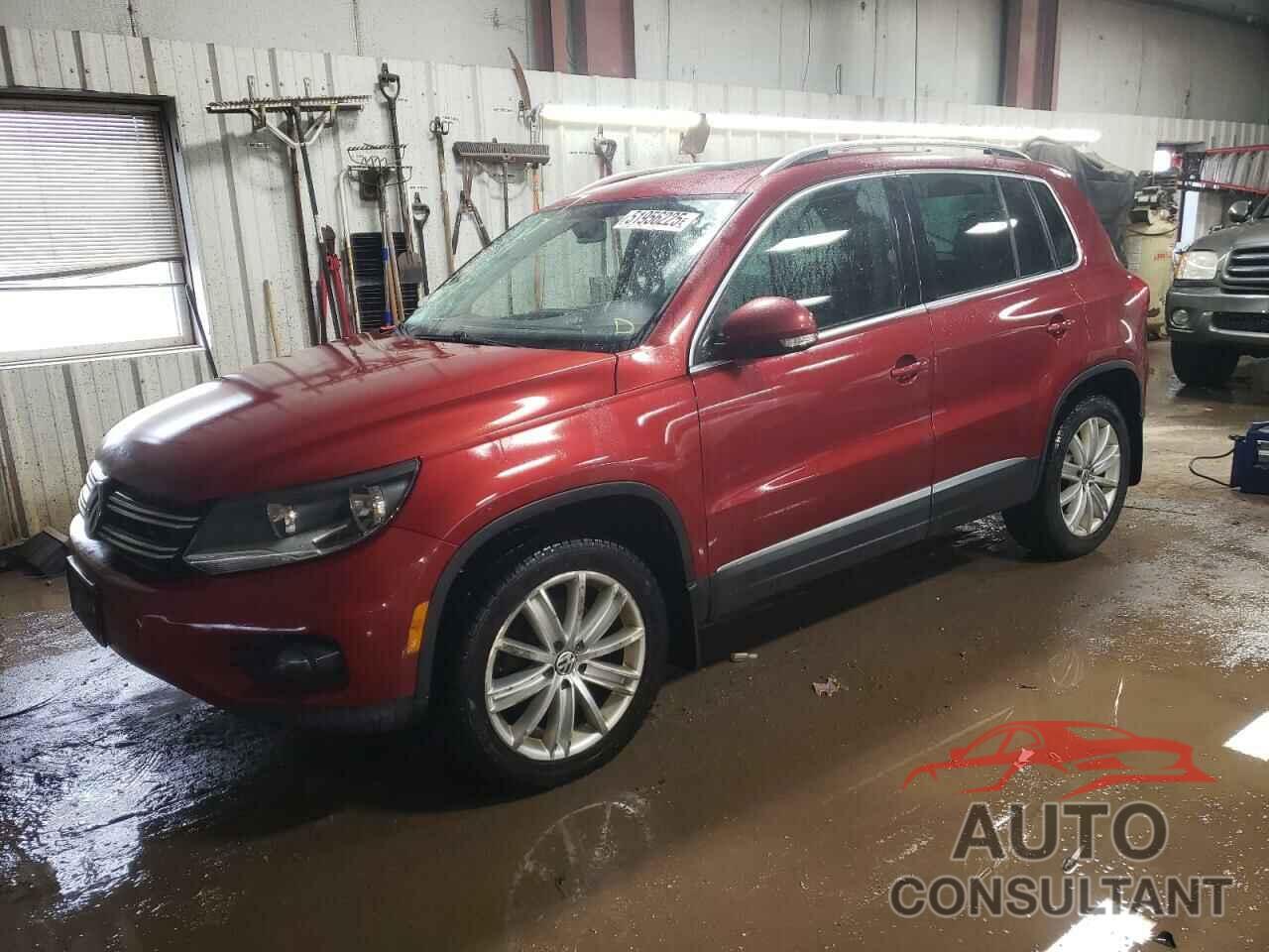 VOLKSWAGEN TIGUAN 2013 - WVGBV3AX8DW092397