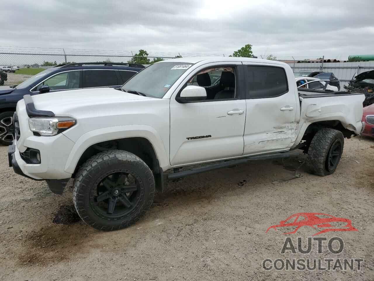 TOYOTA TACOMA 2019 - 5TFAZ5CN7KX083029