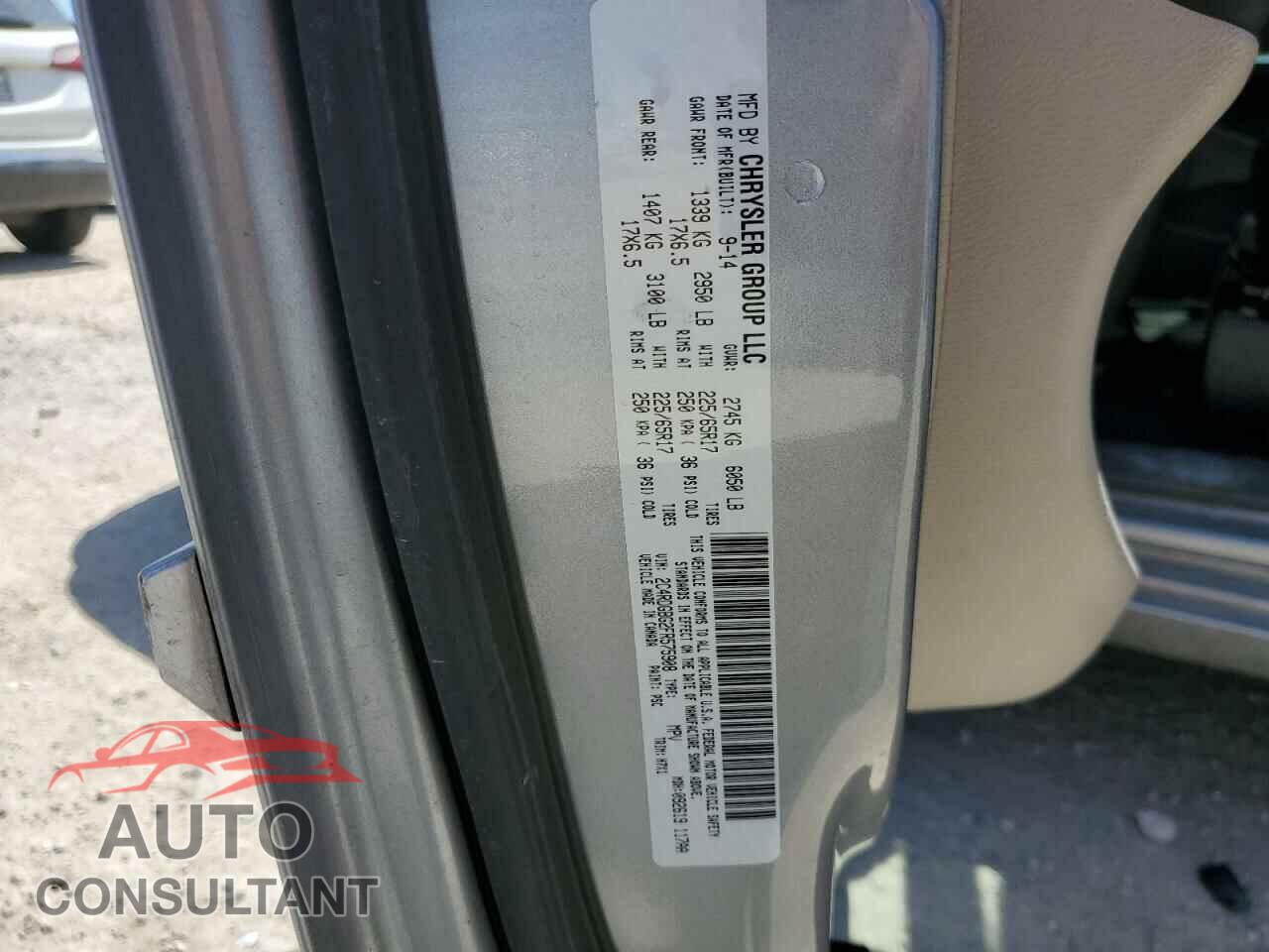 DODGE CARAVAN 2015 - 2C4RDGBG2FR575908