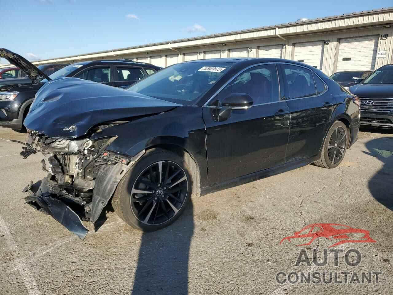 TOYOTA CAMRY 2019 - 4T1B61HK2KU782134