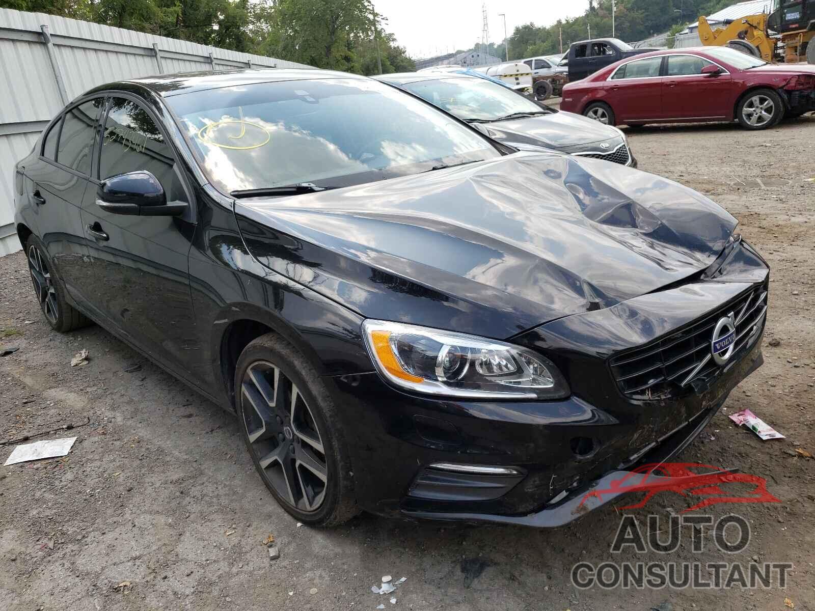 VOLVO S60 2017 - YV140MTLXH2436783