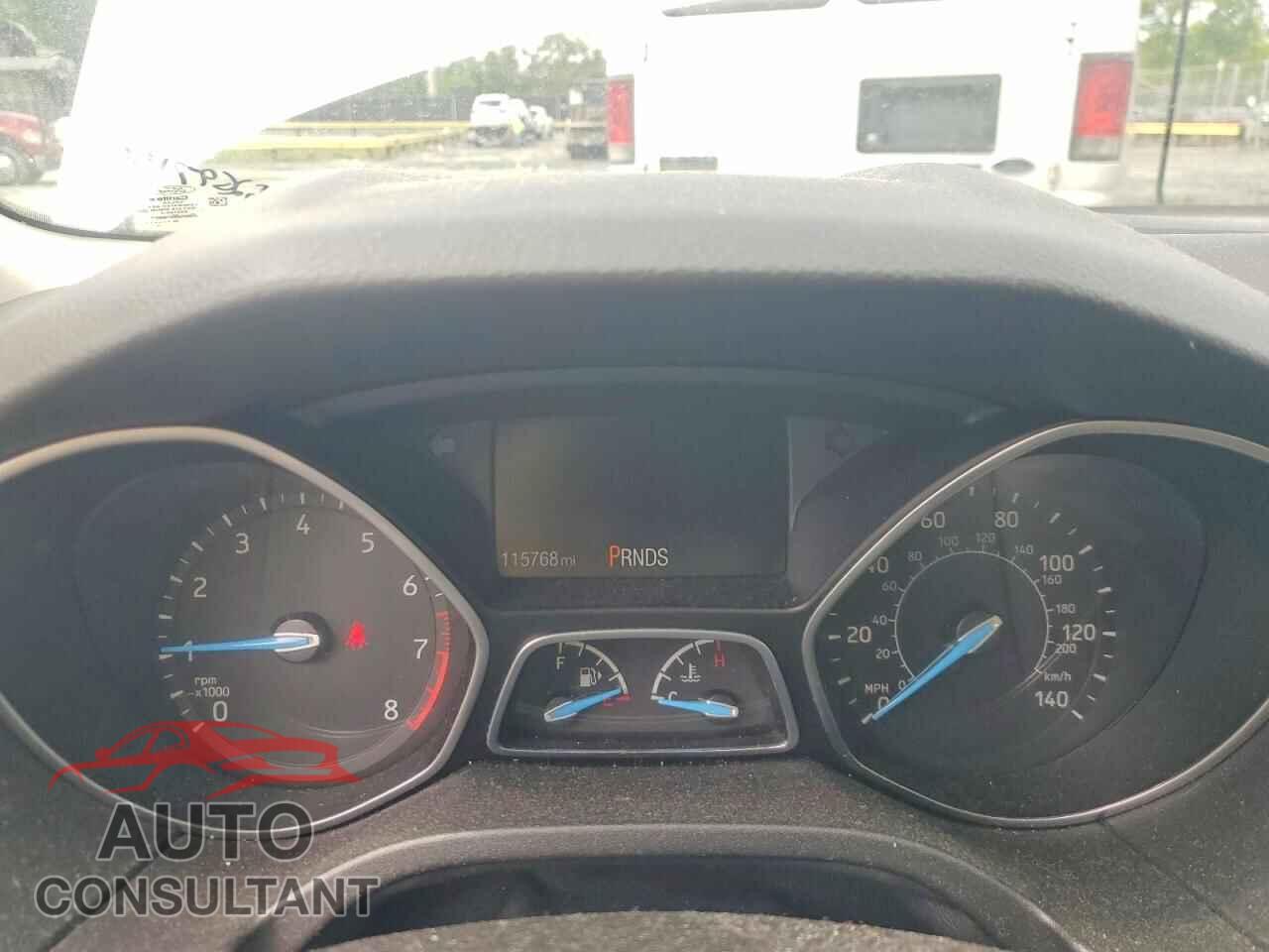 FORD FOCUS 2015 - 1FADP3F2XFL360722