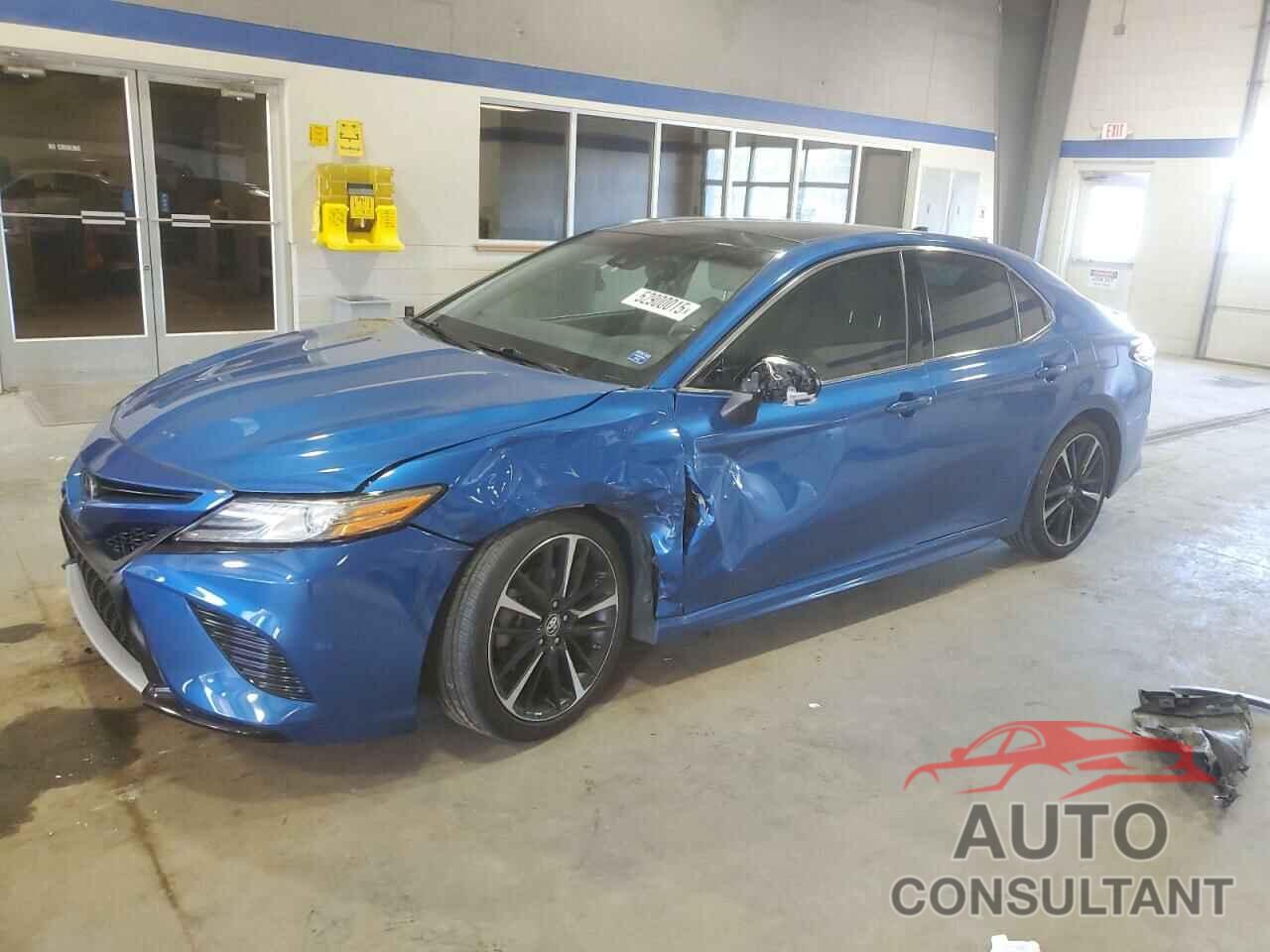 TOYOTA CAMRY 2019 - 4T1B61HK8KU273102