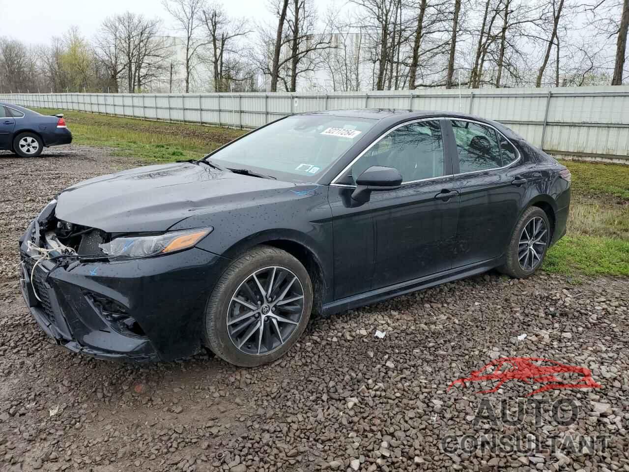 TOYOTA CAMRY 2021 - 4T1G11AK8MU586281