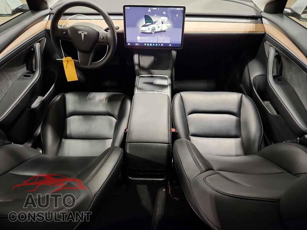 TESLA MODEL 3 2023 - LRW3E1FA9PC875717