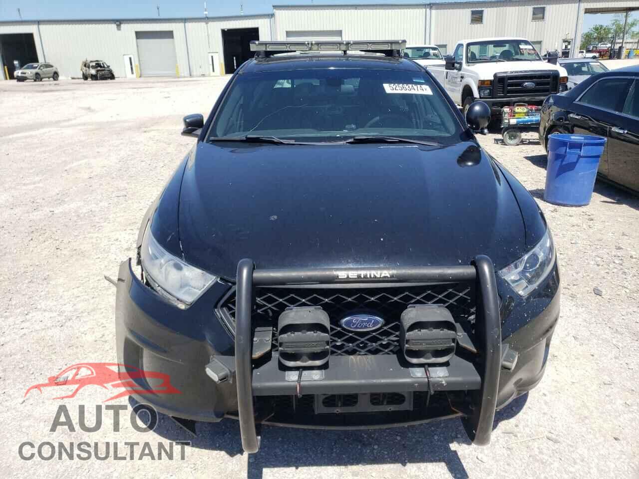 FORD TAURUS 2017 - 1FAHP2MK3HG119109