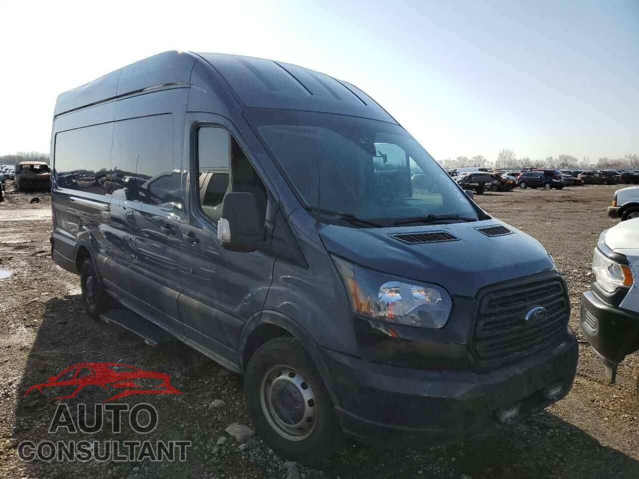 FORD TRANSIT 2019 - 1FTYR3XM3KKB17677