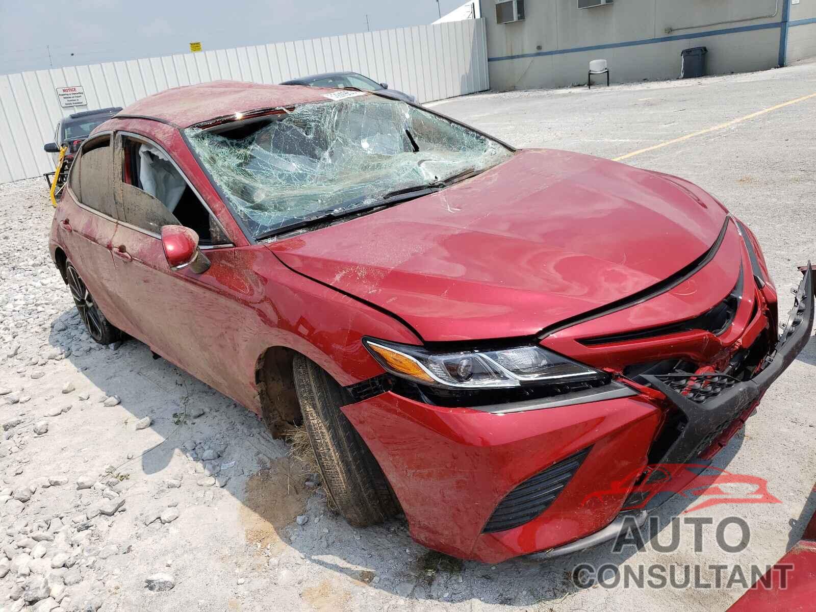 TOYOTA CAMRY 2020 - 4T1M11AK5LU385939