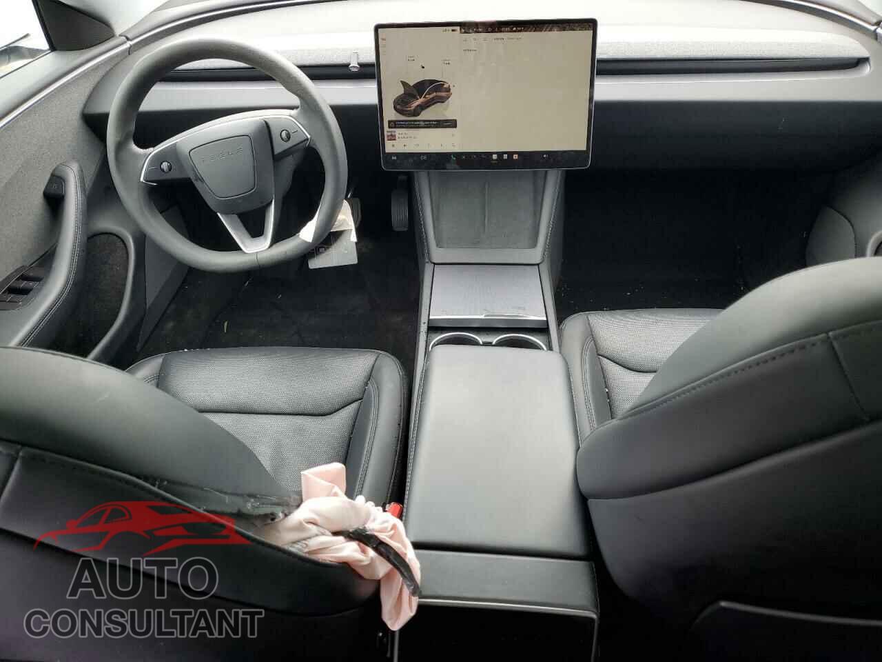 TESLA MODEL 3 2024 - 5YJ3E1EAXRF856426