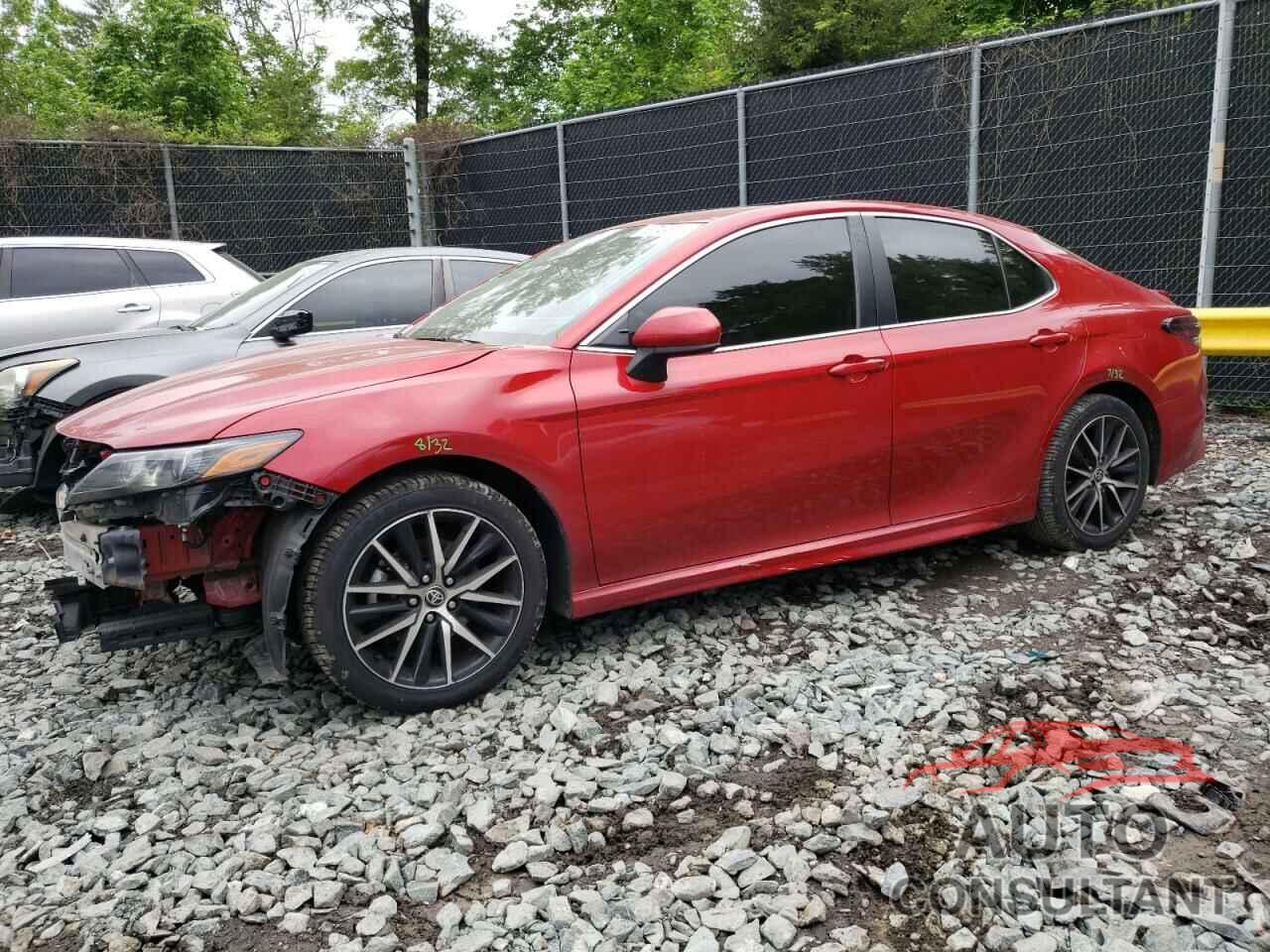 TOYOTA CAMRY 2021 - 4T1G11AK3MU487383