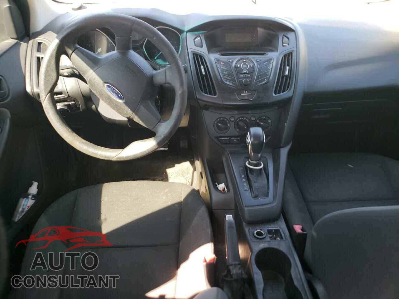 FORD FOCUS 2013 - 1FADP3E24DL201757