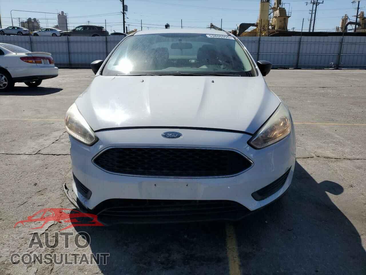 FORD FOCUS 2017 - 1FADP3E20HL348180
