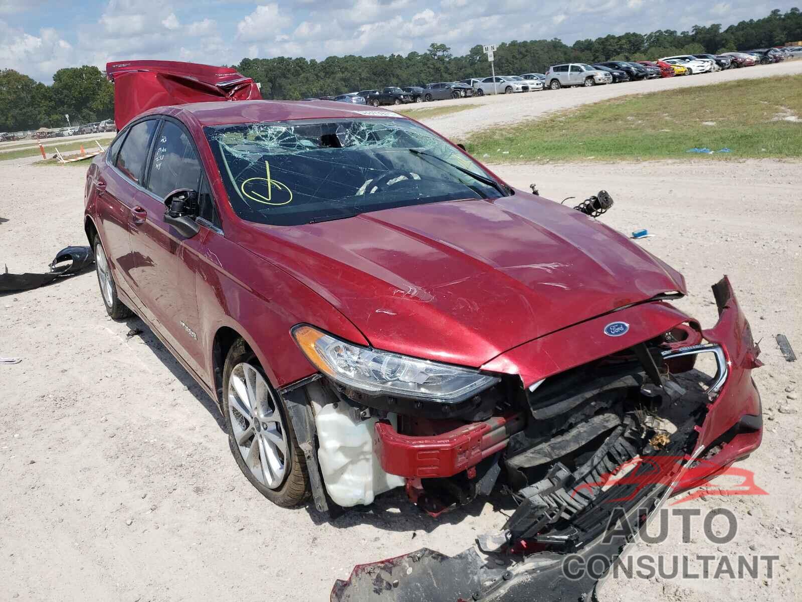 FORD FUSION 2019 - 3FA6P0LU0KR225032