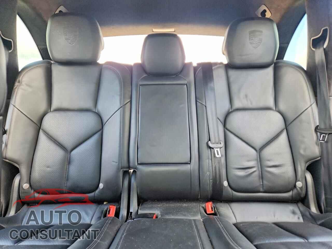 PORSCHE CAYENNE 2011 - WP1AC2A21BLA82036