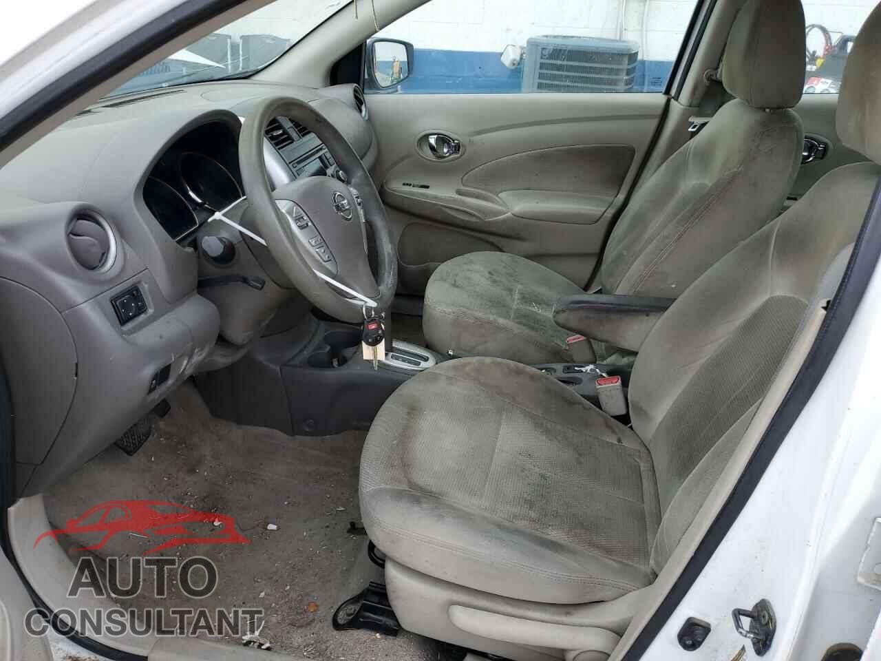 NISSAN VERSA 2015 - 3N1CN7AP2FL828326