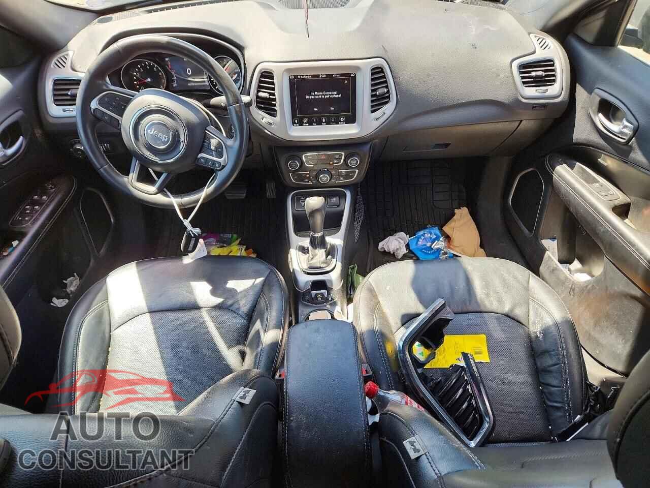 JEEP COMPASS 2021 - 3C4NJCEB3MT564183