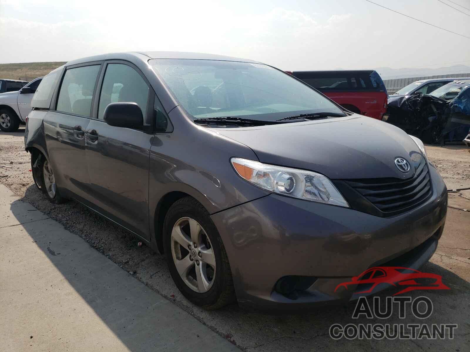 TOYOTA SIENNA 2016 - 5TDZK3DC4GS697588