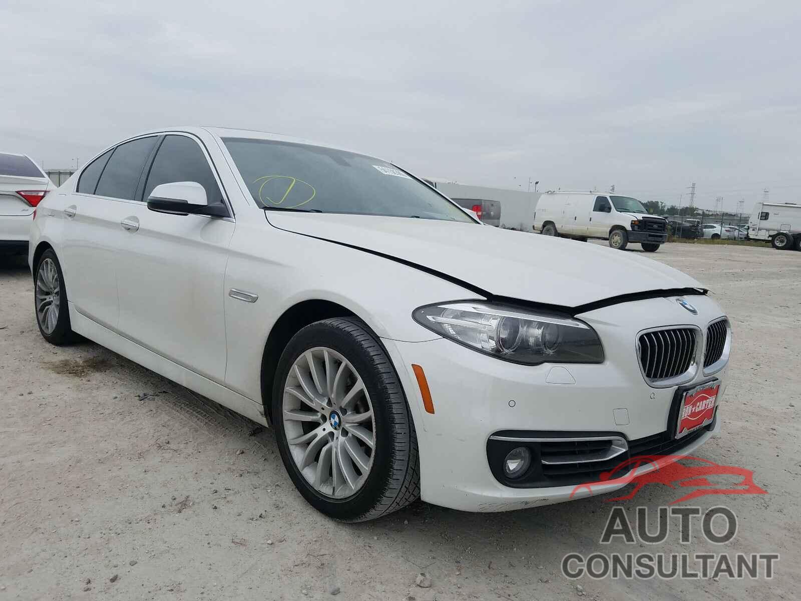 BMW 5 SERIES 2015 - WBA5A5C59FD514077