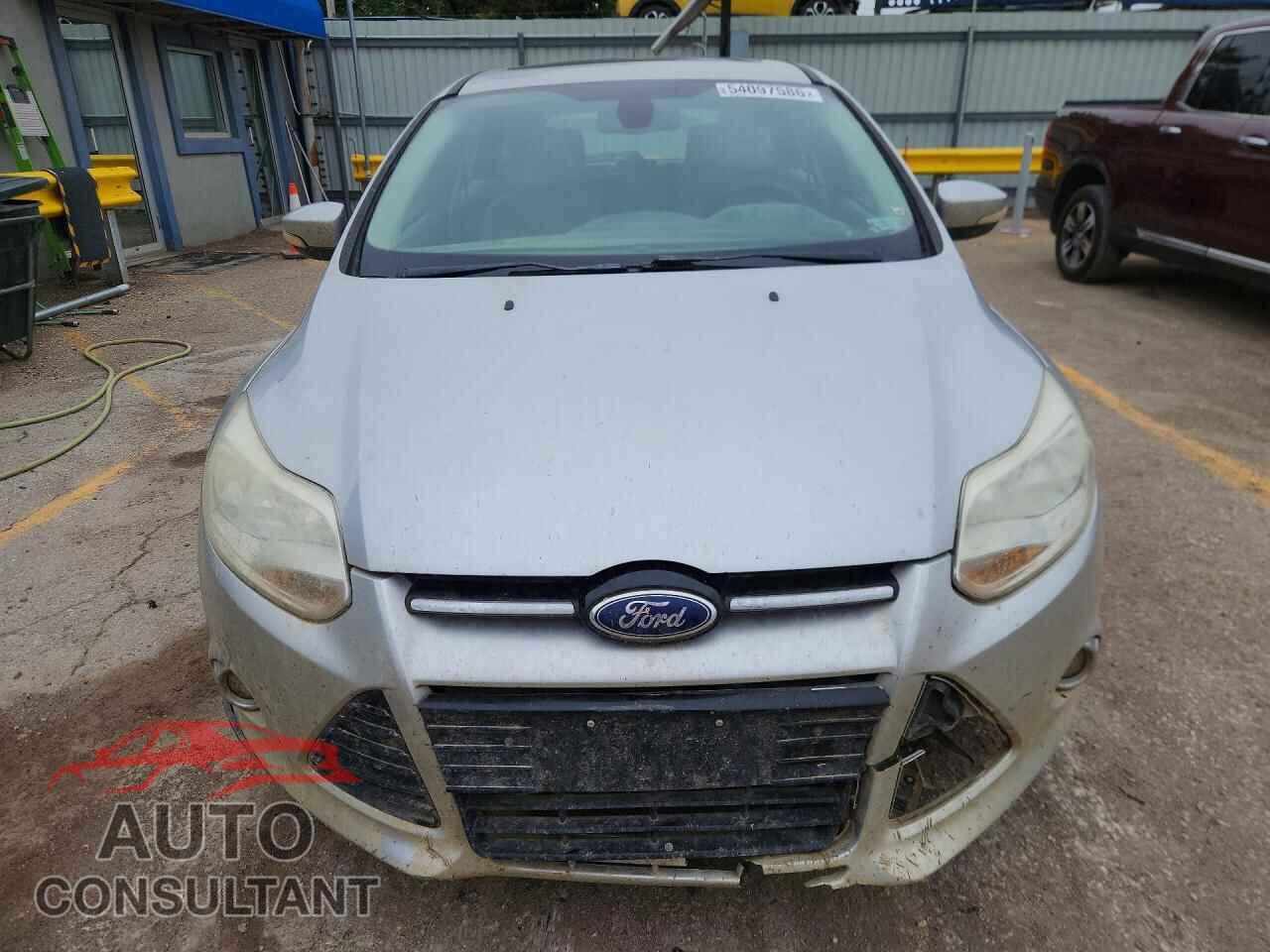 FORD FOCUS 2012 - 1FAHP3M2XCL415413