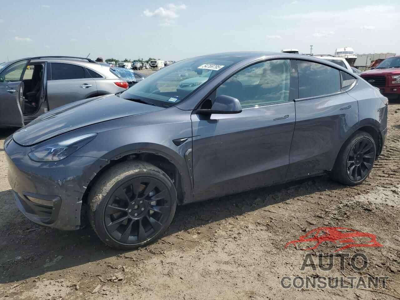 TESLA MODEL Y 2023 - 7SAYGAEE5PF969011