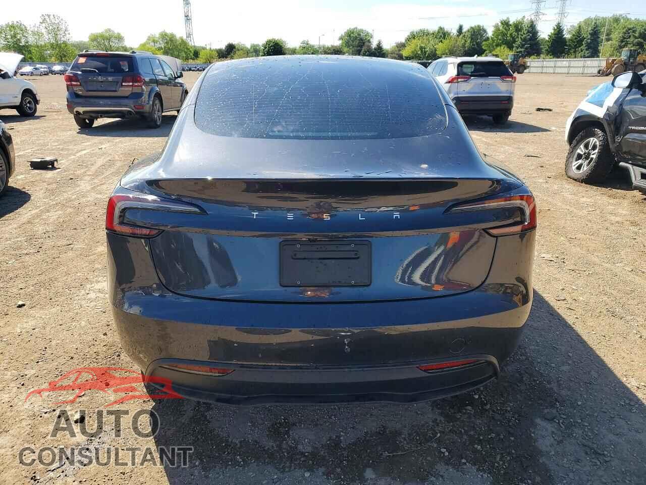 TESLA MODEL 3 2025 - 5YJ3E1EA5SF054288