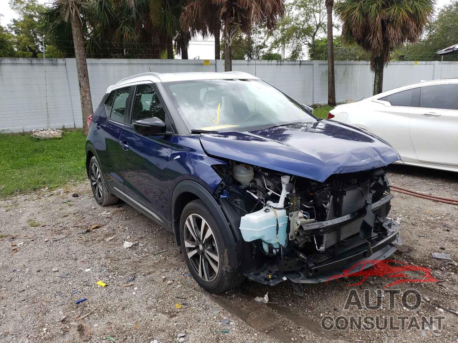 NISSAN KICKS 2018 - 3N1CP5CU3JL543158