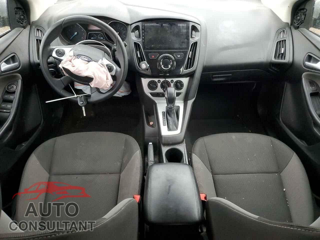FORD FOCUS 2013 - 1FADP3K28DL218307