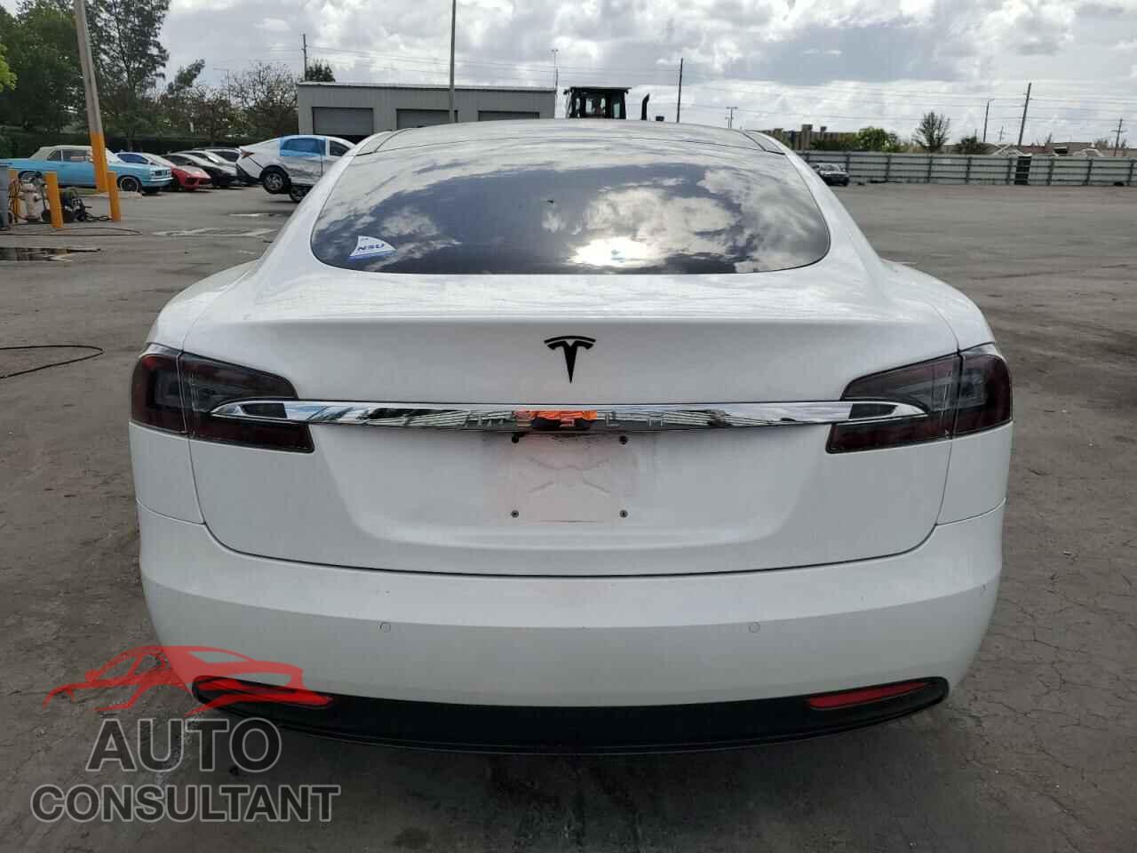 TESLA MODEL S 2016 - 5YJSA1E26GF139289